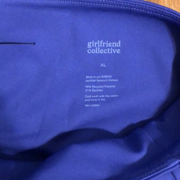 Girlfriend Collective Compressive Hi-Rise Legging - Picture 5 of 5